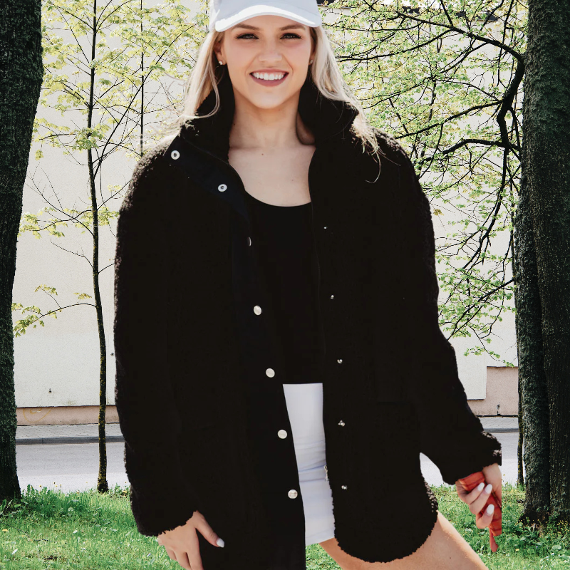 BLACK OVERSIZED SHERPA JACKET