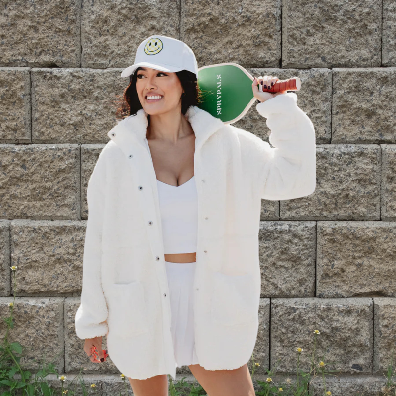 WHITE OVERSIZED SHERPA JACKET