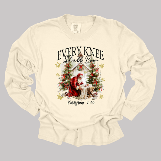 Every Knee Shall Bow | Kneeling Santa Nativity Christmas TShirt